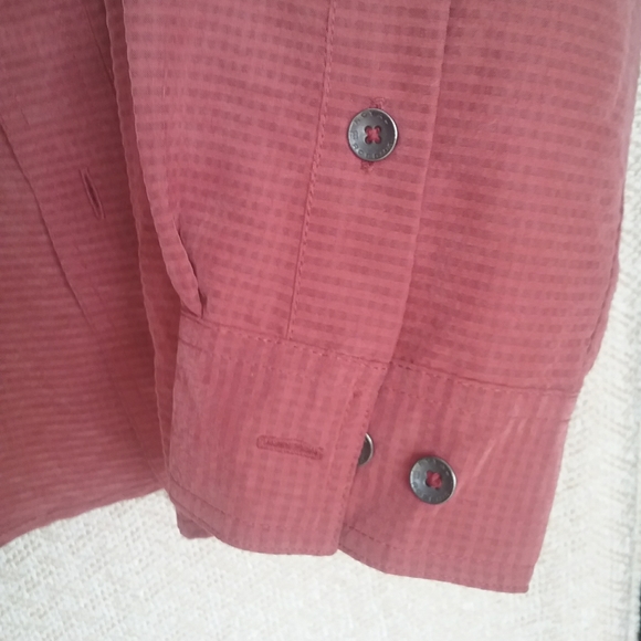 Royal Robbins Button-down - Picture 3 of 8